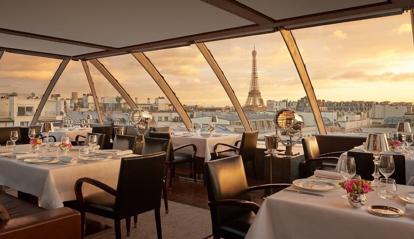 Summer Dinner, Paris